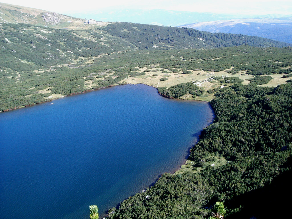 Първото езеро