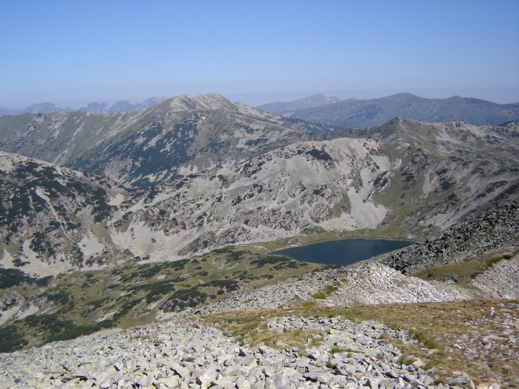 Езеро в Рила