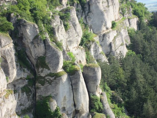 Мадарските скални форми