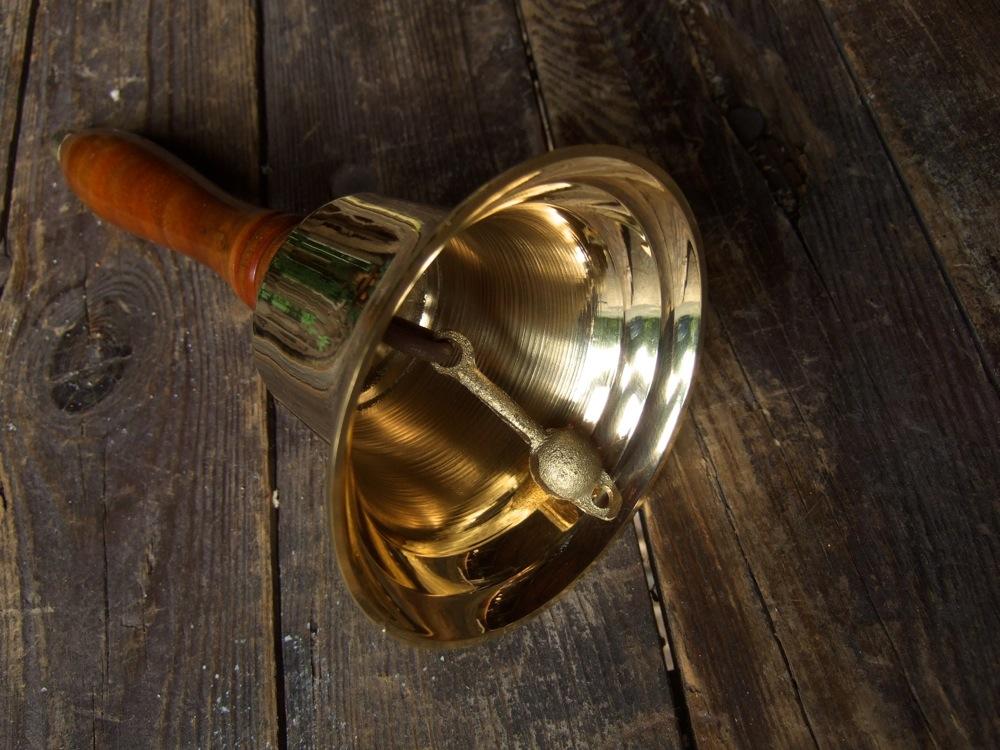 school_bell.thumb.jpg.d10603dcbfa6cabc72